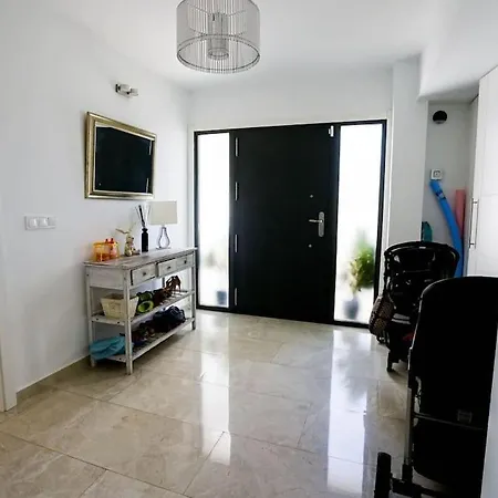 Fantastic Townhouse/ 4bed/4bath/ Puerto Banus