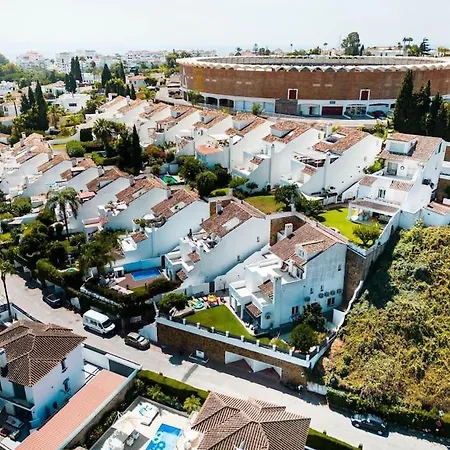 Fantastic Townhouse/ 4bed/4bath/ Puerto Banus דירה *